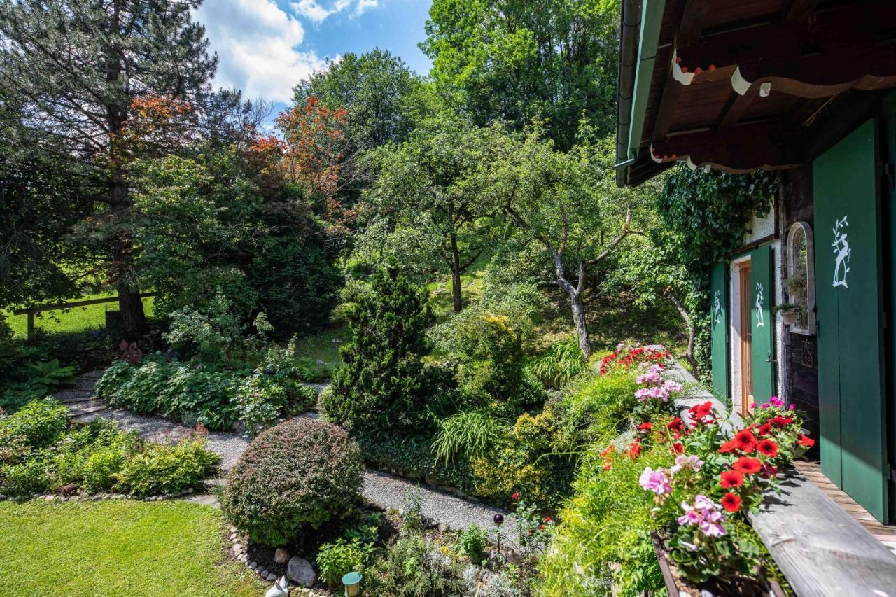 Alpenrelax Haus Weidmannsheil Wohnen Im Romantischen Forsthaus Werfen Exterior foto